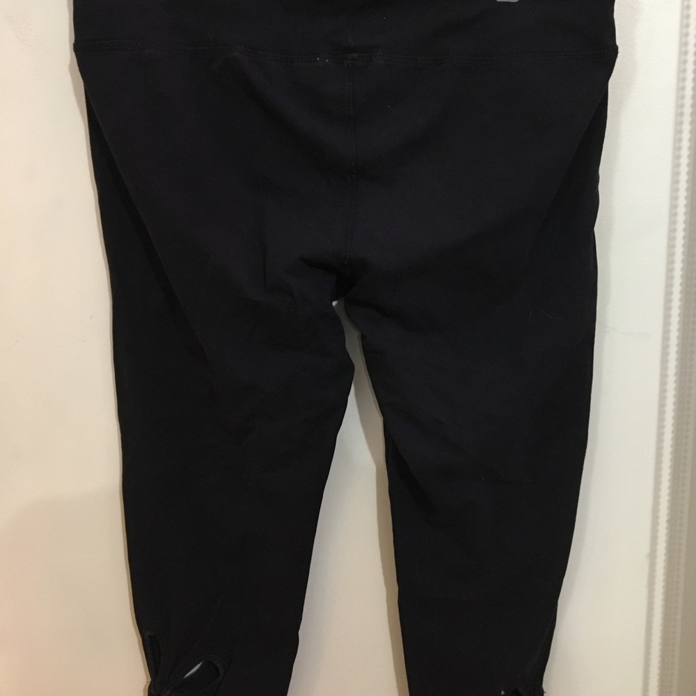 Adult Leggings shorts - Picture 2 of 3